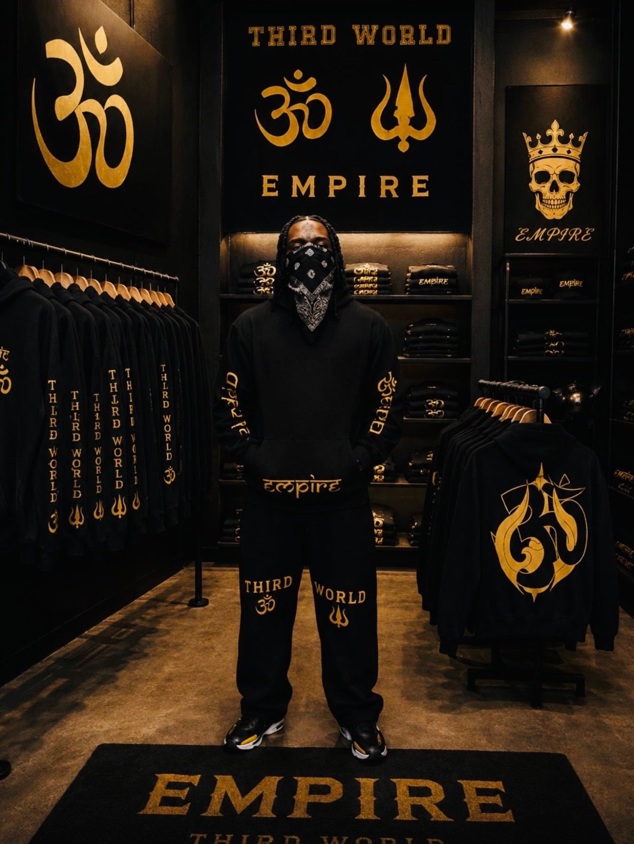 NEW EDITION Symbolic Sweatsuit Set